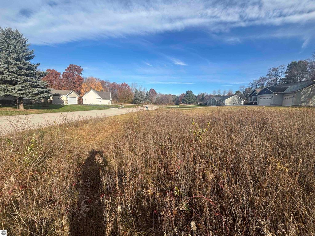 Image 5 of property listing at 8641 Sun Bay Court, Williamsburg, MI 49690