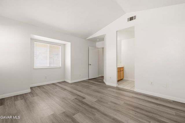 44111 Acacia Street, Lancaster, CA 93535