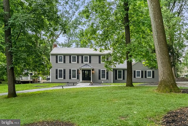1105 TINKERHILL LN, Malvern, PA 19355