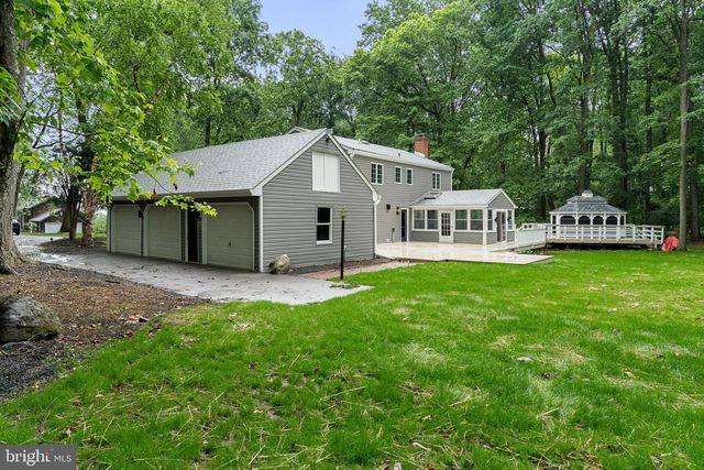 1105 TINKERHILL LN, Malvern, PA 19355