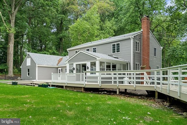 1105 TINKERHILL LN, Malvern, PA 19355