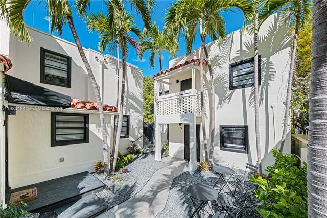 237 38th St 4, Miami Beach, FL 33140
