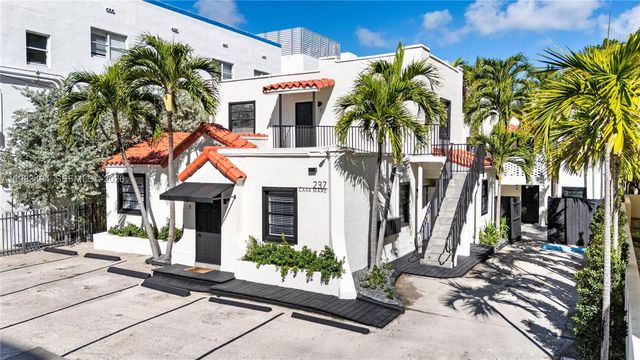 237 38th St 4, Miami Beach, FL 33140