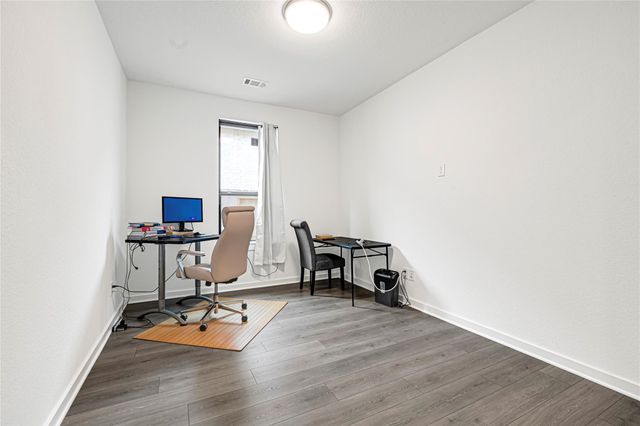 12331 Palmetto Drive, Mont Belvieu, TX 77523