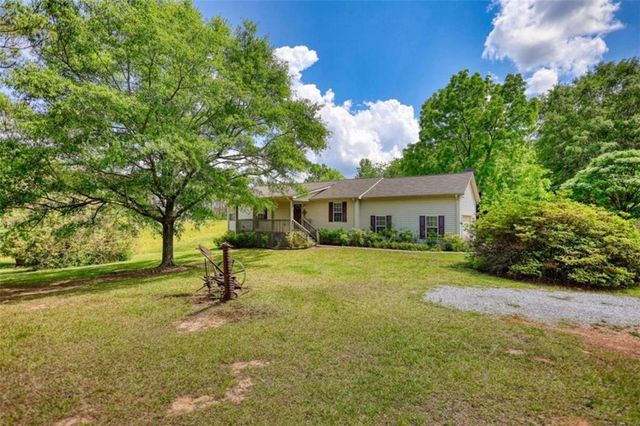 2643 Macedonia Road, Franklin, GA 30217