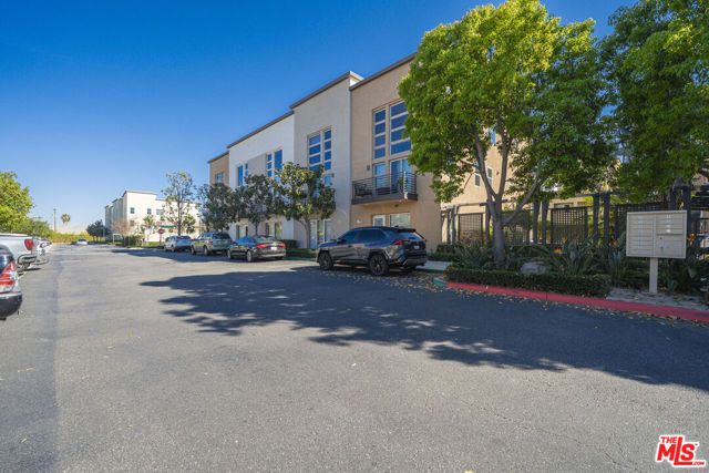 1520 W Artesia Square D, Gardena, CA 90248