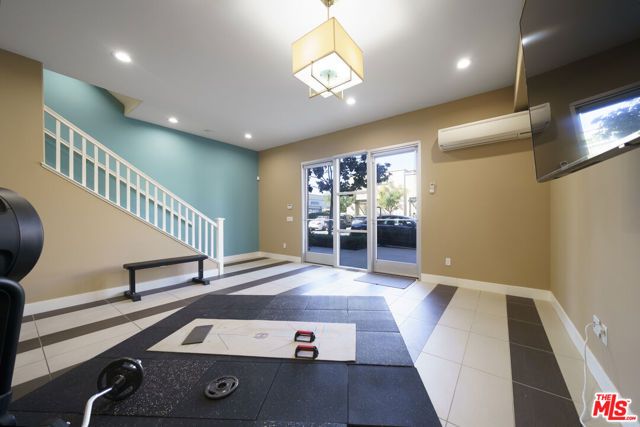 1520 W Artesia Square D, Gardena, CA 90248