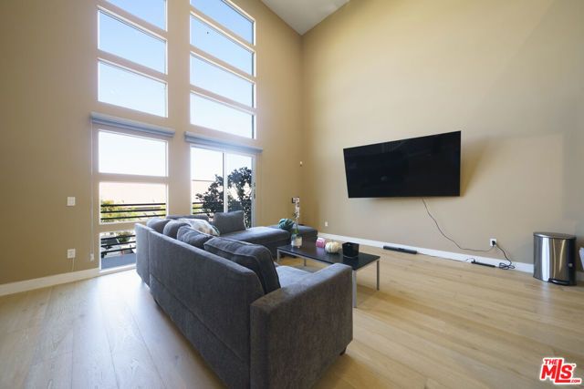 1520 W Artesia Square D, Gardena, CA 90248