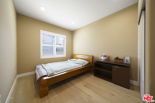 1520 W Artesia Square D, Gardena, CA 90248