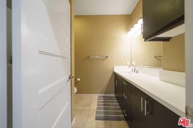 1520 W Artesia Square D, Gardena, CA 90248