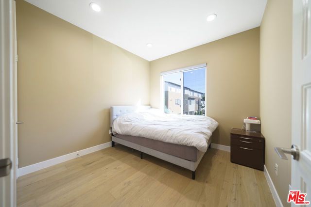 1520 W Artesia Square D, Gardena, CA 90248