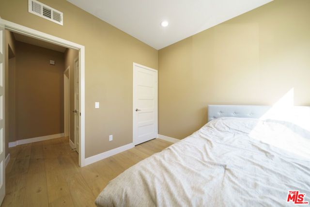 1520 W Artesia Square D, Gardena, CA 90248