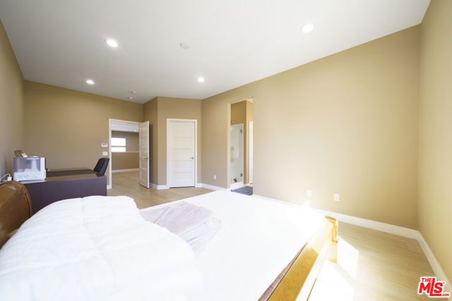 1520 W Artesia Square D, Gardena, CA 90248