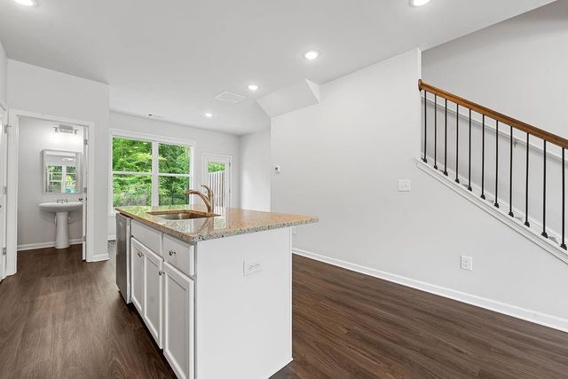 485 Collins Industrial Way, Lawrenceville, GA 30043