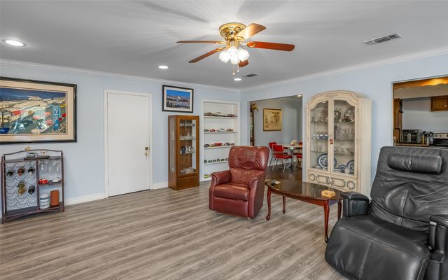 4007 Esplanade Avenue, Shreveport, LA 71109