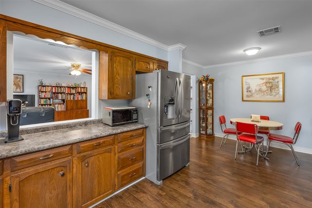 4007 Esplanade Avenue, Shreveport, LA 71109