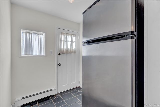 31 Hiawatha Drive, Brightwaters, NY 11718