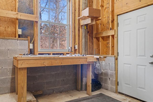 239 Springbrook Circle, Hot Springs National Park, AR 71913