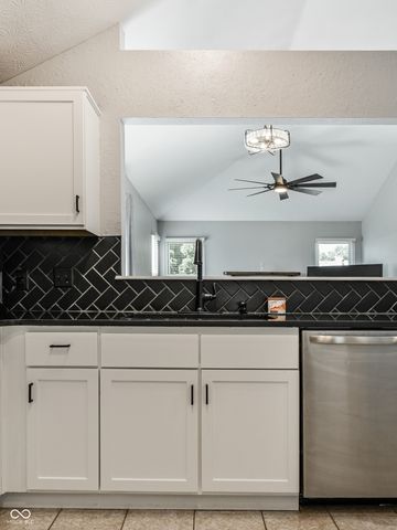 9516 Aberdare Drive, Indianapolis, IN 46250
