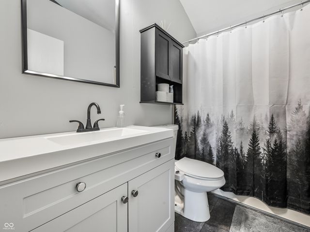 9516 Aberdare Drive, Indianapolis, IN 46250