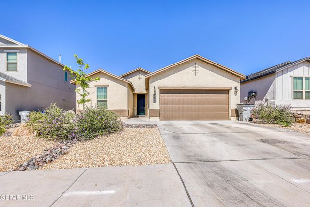 2245 Small Mountain Place, El Paso, TX 79911