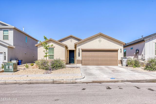 2245 Small Mountain Place, El Paso, TX 79911