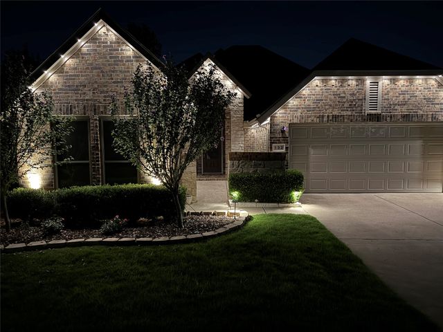 132 Arbor Glen Drive, Euless, TX 76039