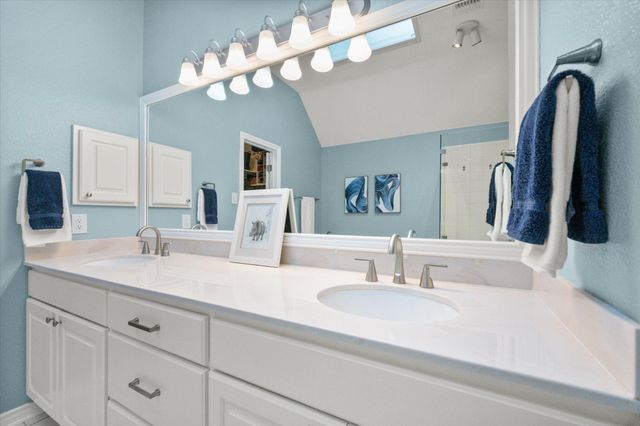 132 Arbor Glen Drive, Euless, TX 76039