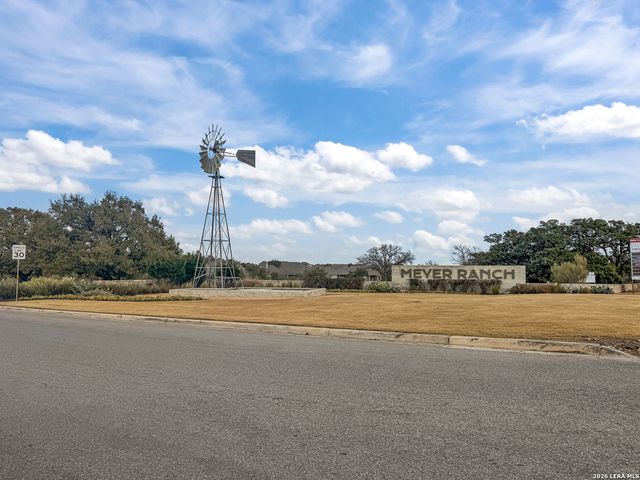 1847 Weinnacht, New Braunfels, TX 78132