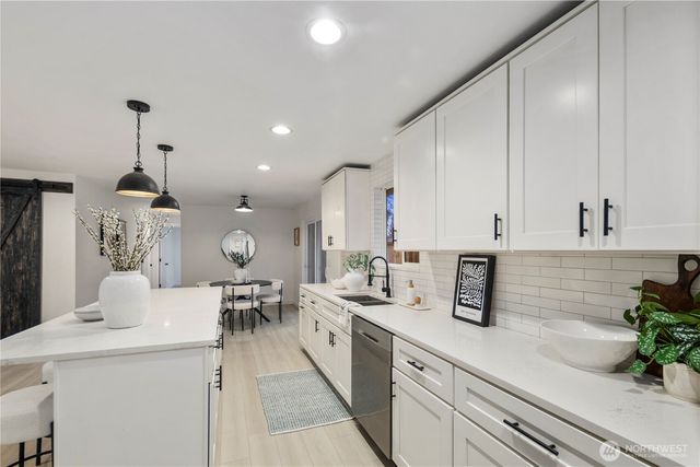 20305 108th Street E, Bonney Lake, WA 98391