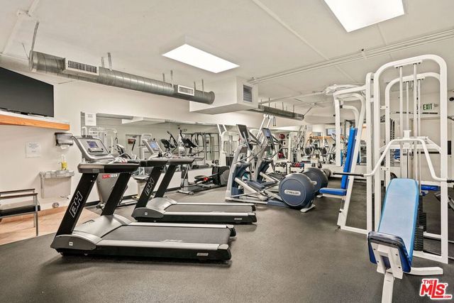 8180 Manitoba Street 247, Los Angeles, CA 90293