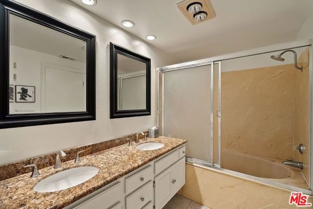 8180 Manitoba Street 247, Los Angeles, CA 90293