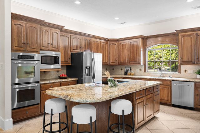 11822 Primwood Drive, Houston, TX 77070
