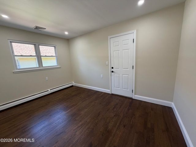 1853 Yorktowne Boulevard, Toms River, NJ 08753