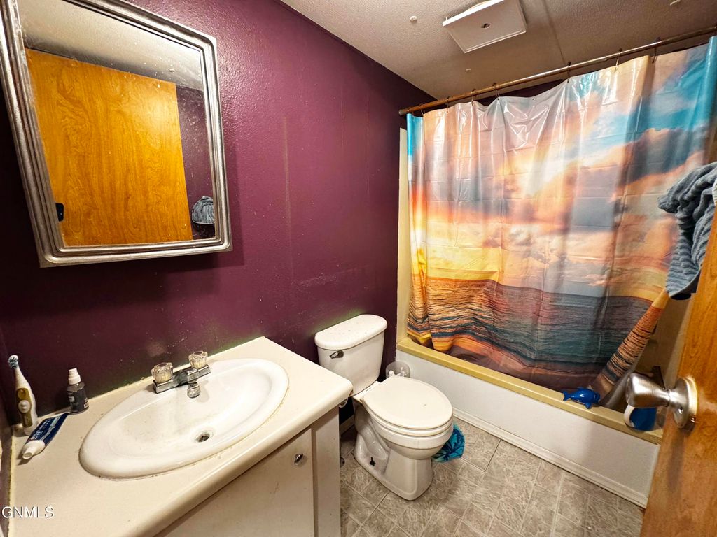 203 E Deer Street, Mandan, ND 58554 photo 7