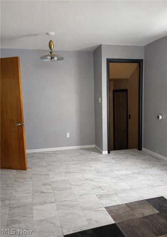 13809 Christine Avenue, Garfield Heights, OH 44105