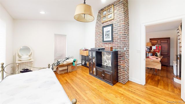 11 E Webster Street, Merrick, NY 11566