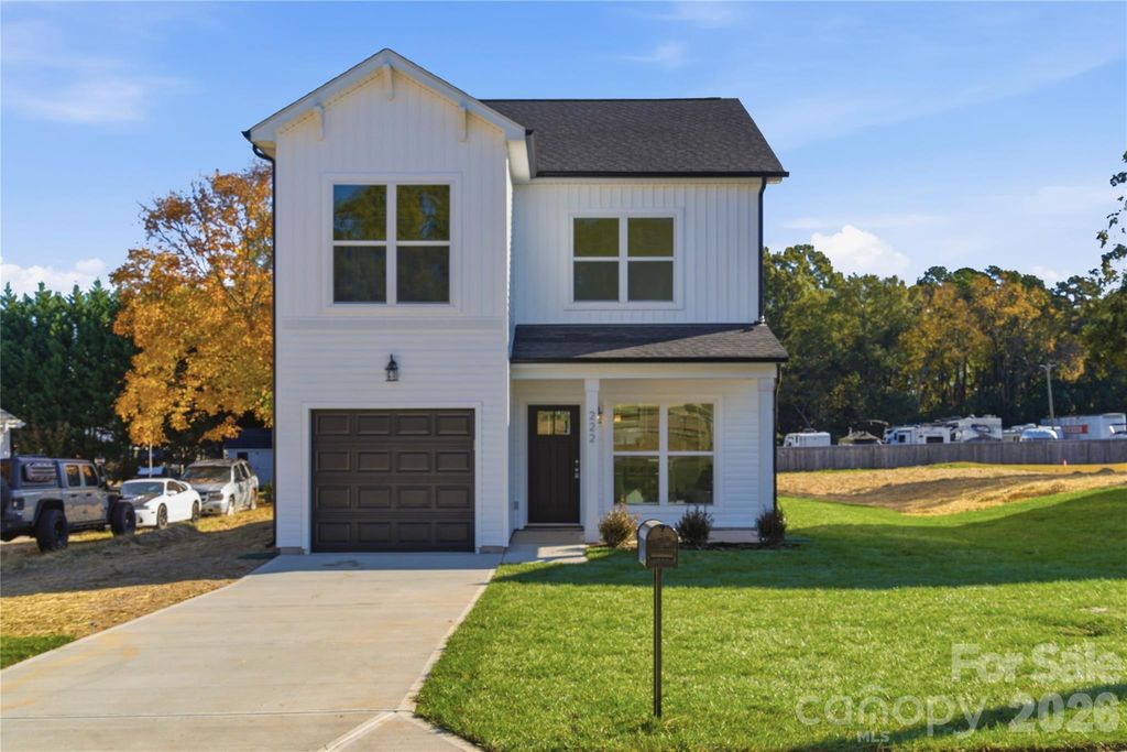 222 First Street S, Fort Mill, SC 29708