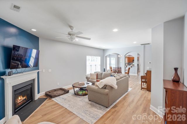 19303 Pocono Lane, Cornelius, NC 28031