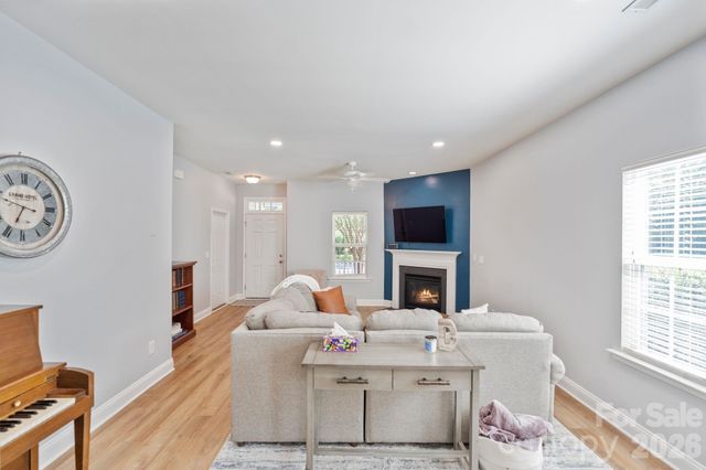19303 Pocono Lane, Cornelius, NC 28031