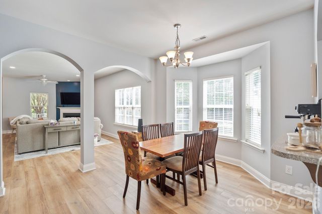 19303 Pocono Lane, Cornelius, NC 28031