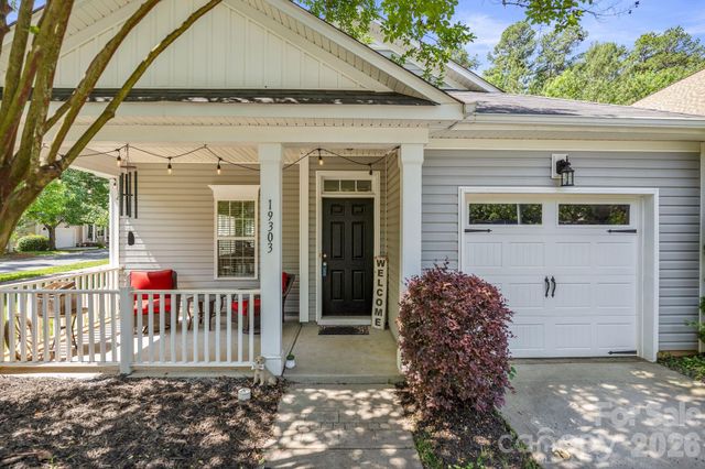 19303 Pocono Lane, Cornelius, NC 28031