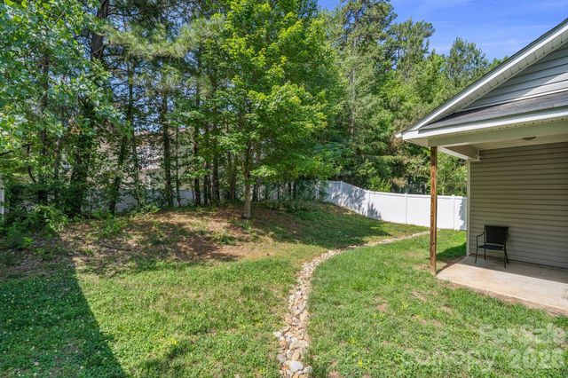 19303 Pocono Lane, Cornelius, NC 28031