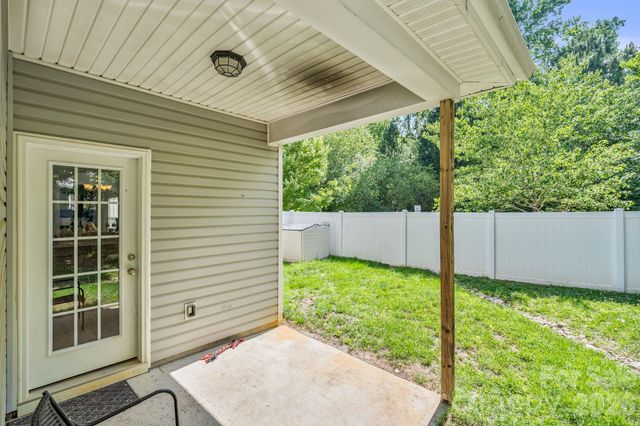 19303 Pocono Lane, Cornelius, NC 28031
