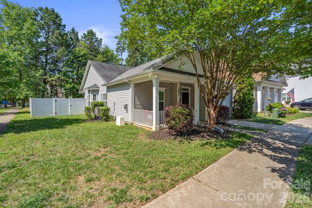 19303 Pocono Lane, Cornelius, NC 28031