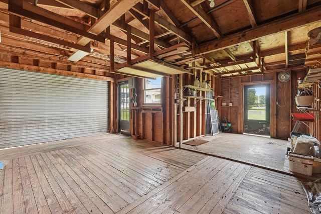 73 N Maple St, Hadley, MA 01035