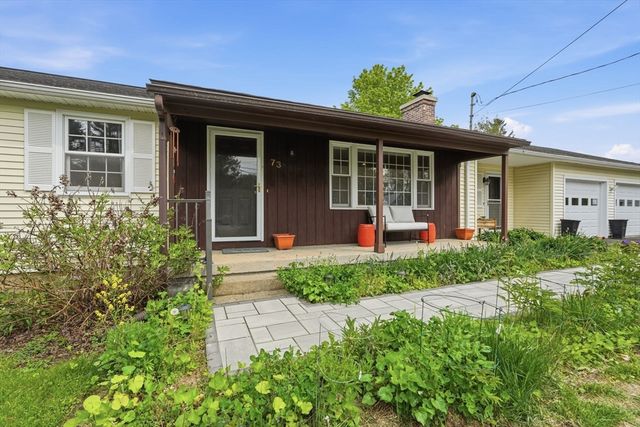 73 N Maple St, Hadley, MA 01035