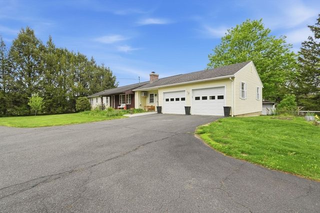 73 N Maple St, Hadley, MA 01035