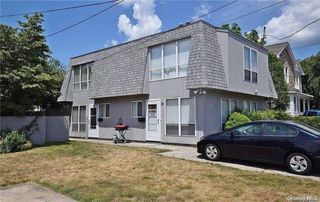 35 Linwood Road S, Port Washington, NY 11050