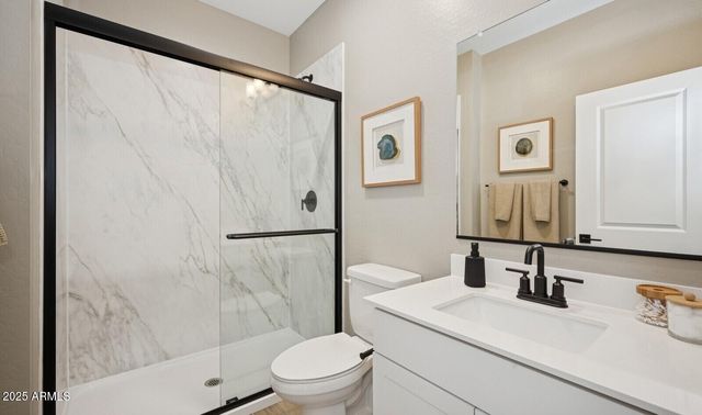 8023 W Harmont Drive, Peoria, AZ 85345